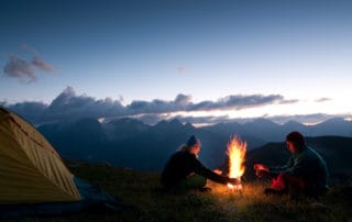 Campingurlaub: am Meer oder in den Bergen?