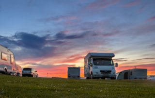 Wohnmobile in München mieten -beim Sonnenuntergang